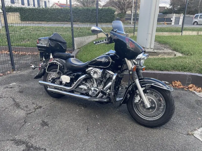 XV 1600