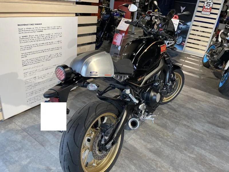 XSR 900