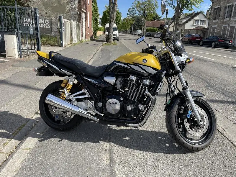 XJR 1300