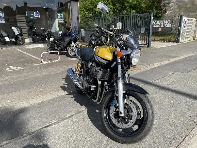 XJR 1300