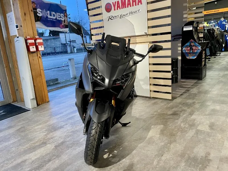XP TMAX 560 TECH MAX