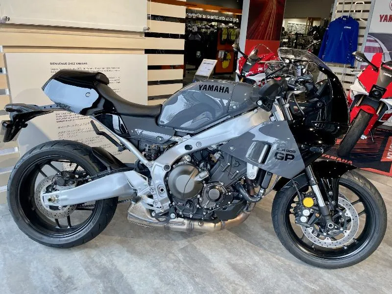 XSR 900 GP