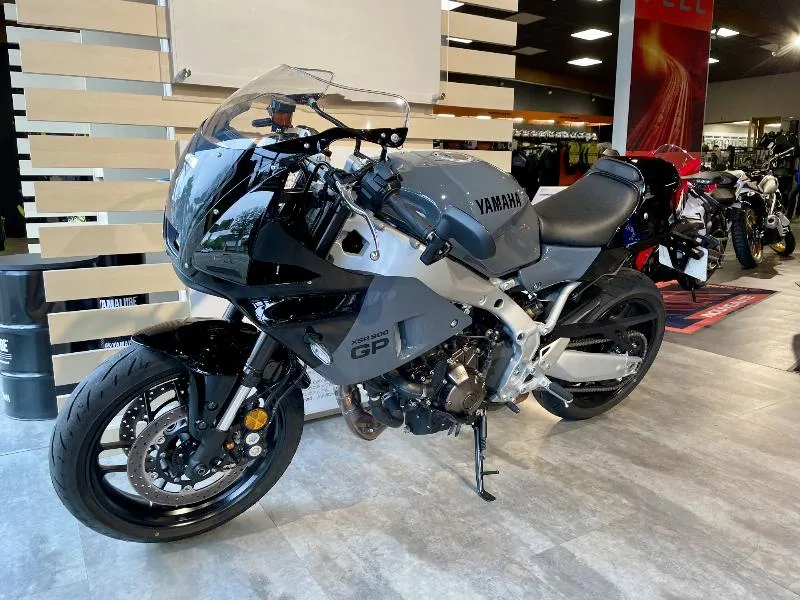 XSR 900 GP