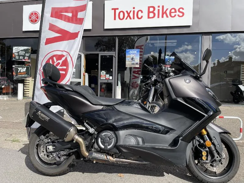 XP TMAX 560 TECH MAX
