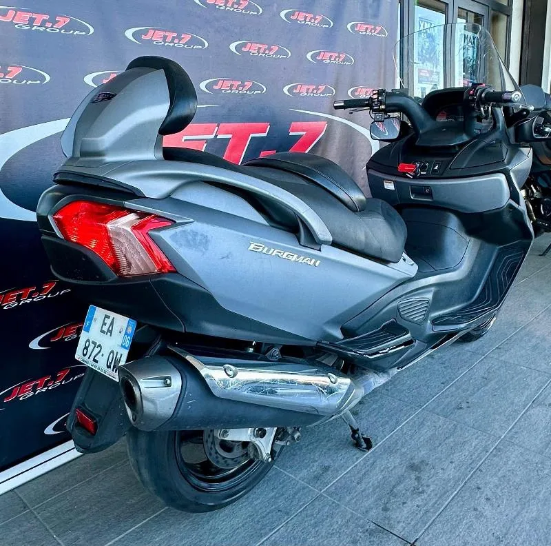 BURGMAN 650