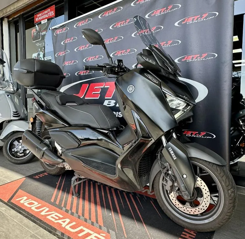 XMAX 300 Tech Max
