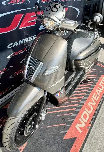 DJANGO 125