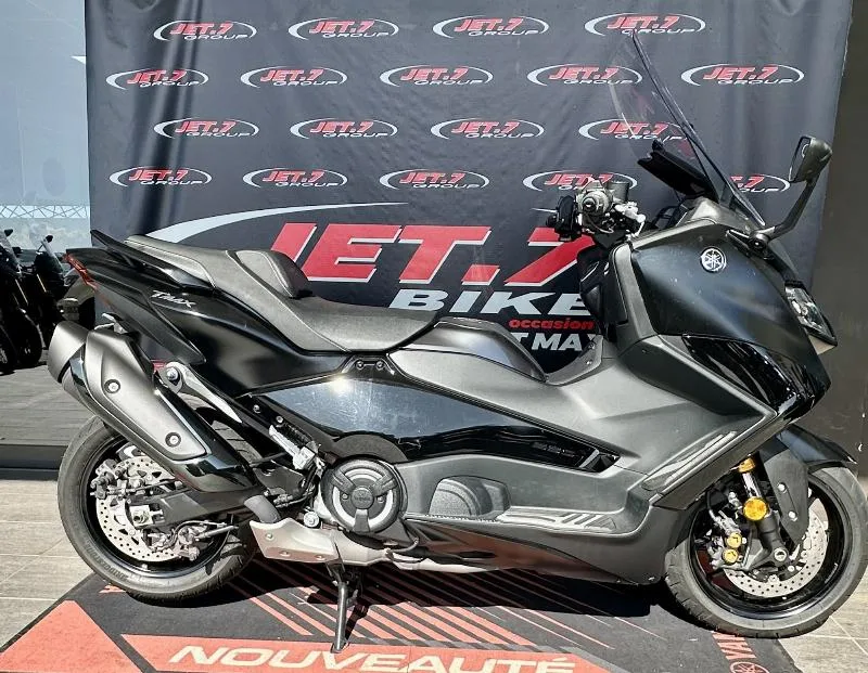 XP TMAX 560 TECH MAX