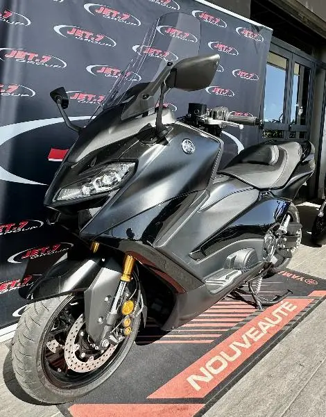 XP TMAX 560 TECH MAX