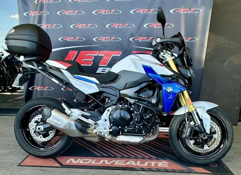 F900R