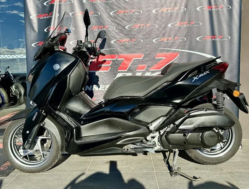 XMAX 125 TECH MAX