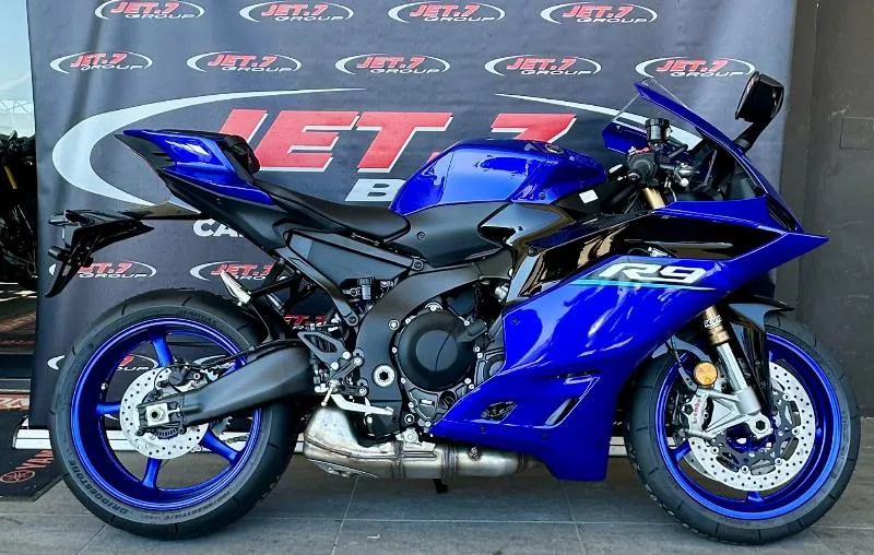 YZFR9