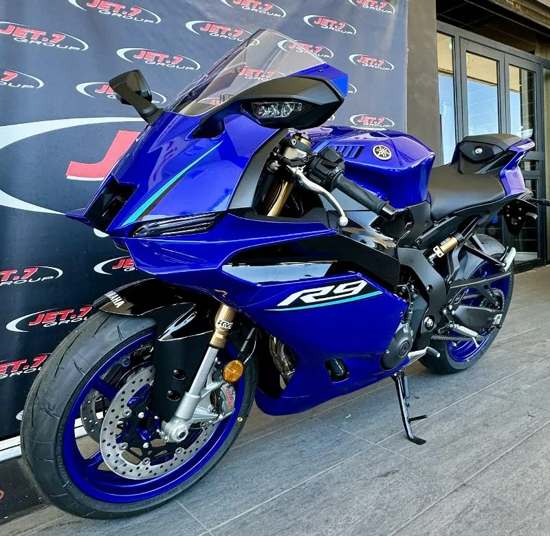 YZFR9