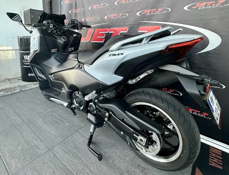 XP TMAX 560 TECH MAX