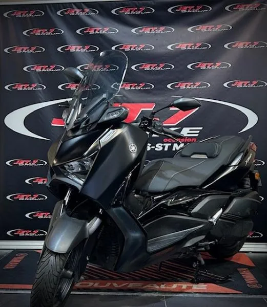 XMAX 300 Tech Max