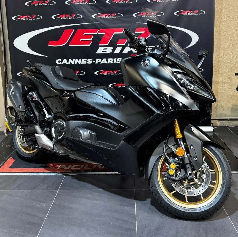 XP TMAX 560 TECH MAX