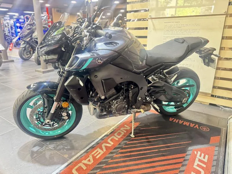 MT10