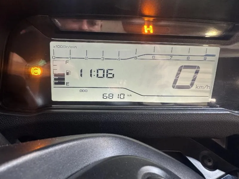 TRICITY 300