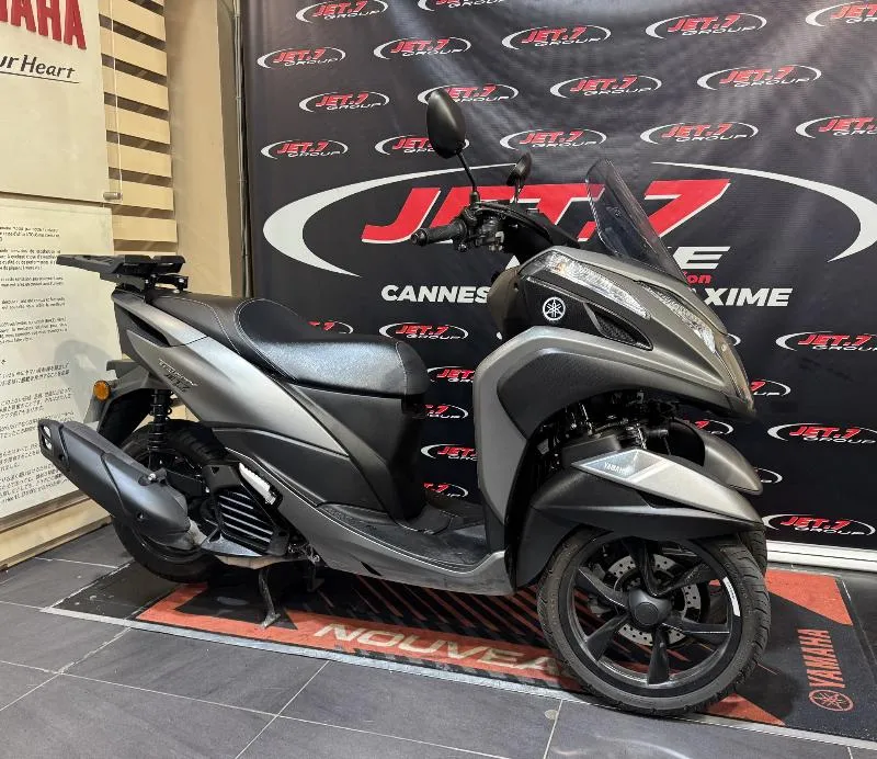 TRICITY 125