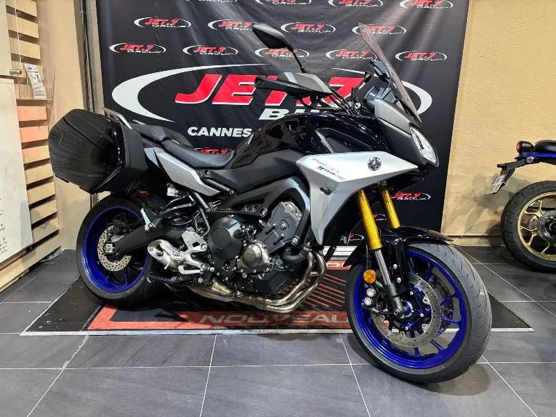 TRACER 900 GT