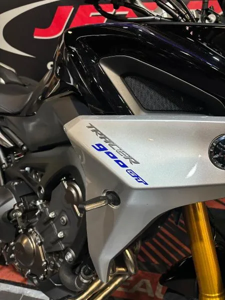 TRACER 900 GT