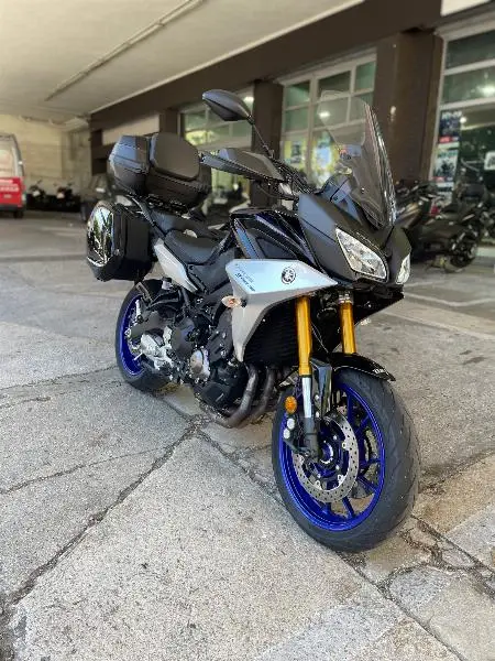 TRACER 900 GT