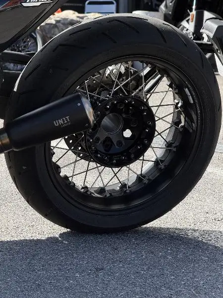 R 12 NineT