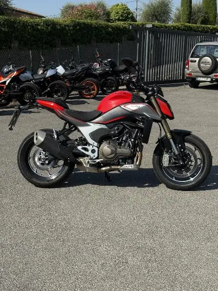 SRK 600