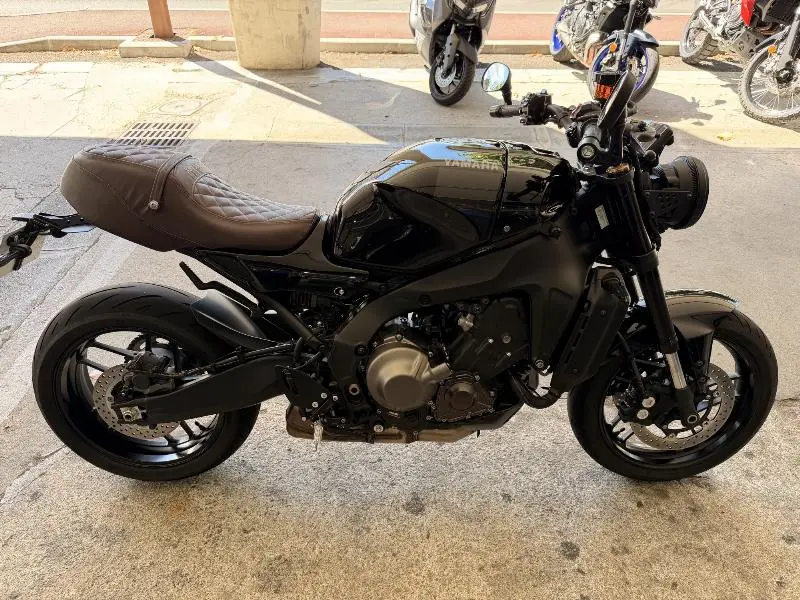 XSR 900