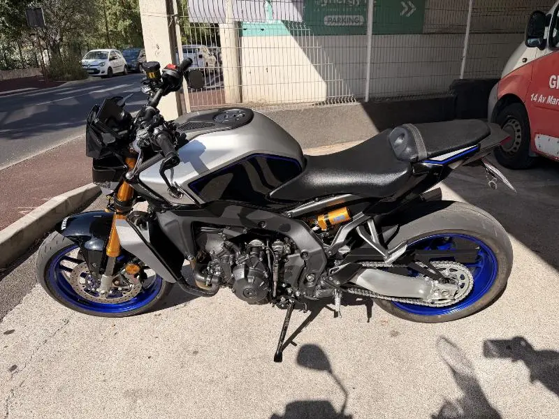 MT09 SP