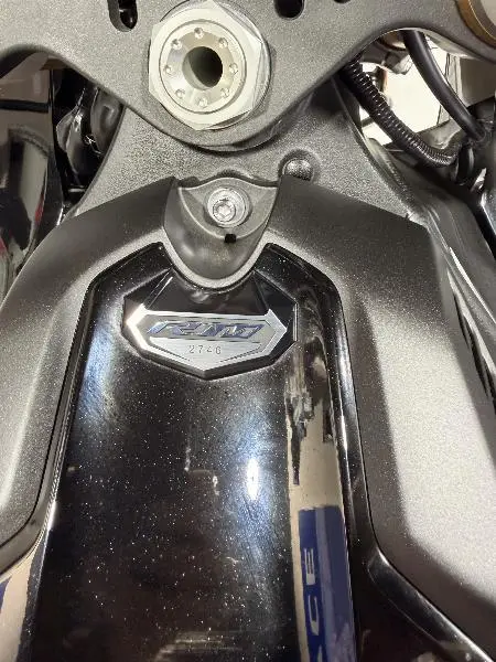 YZF 1000 R1 M