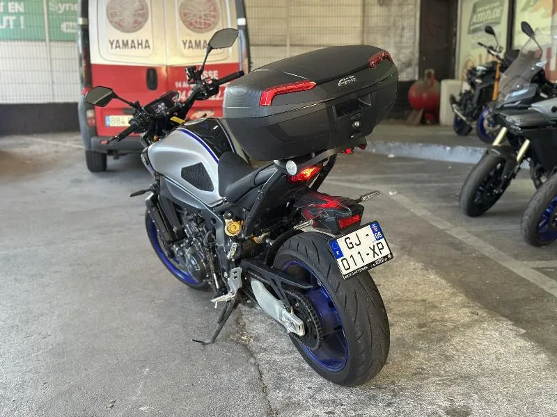 MT09 SP
