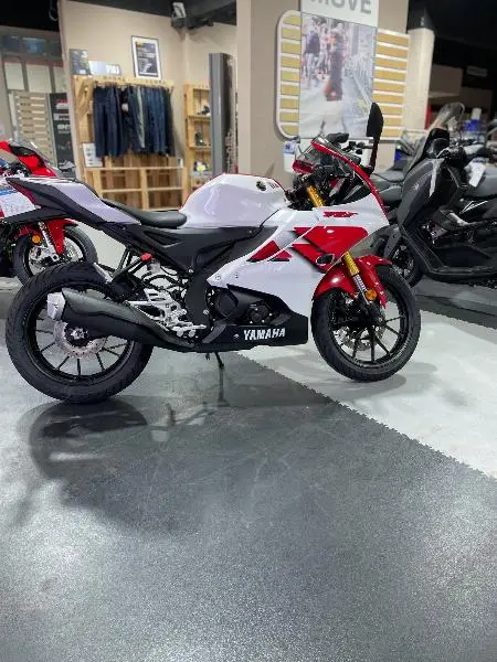 YZFR 125