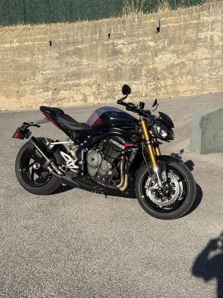 SPEED TRIPLE 1200 RS