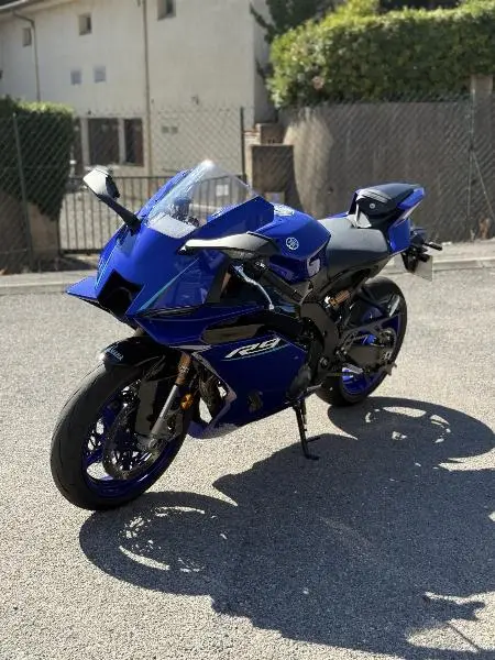 YZFR9