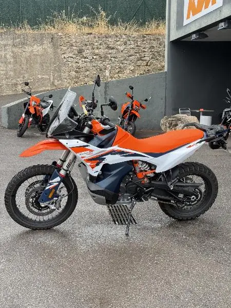 890 ADVENTURE R