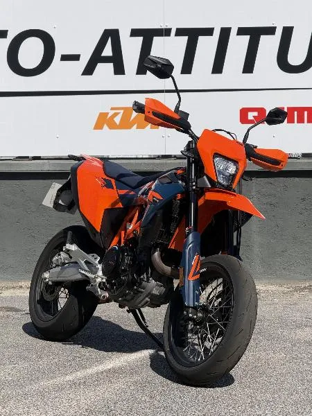 690 SMC R