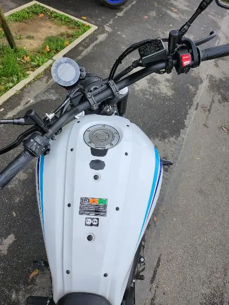 XSR 700
