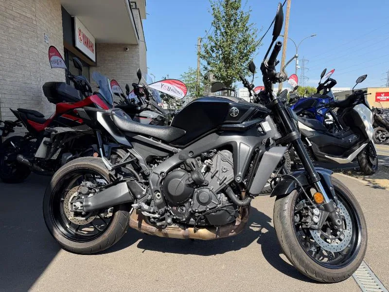 MT09