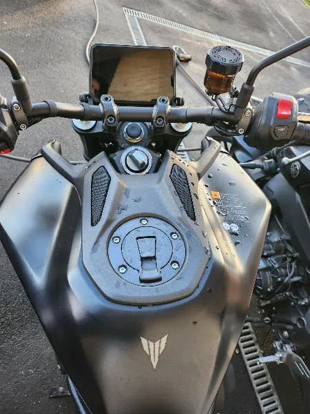 MT09