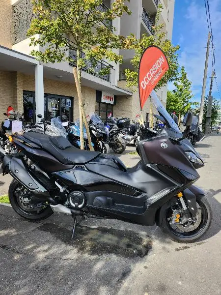 XP TMAX 560 TECH MAX