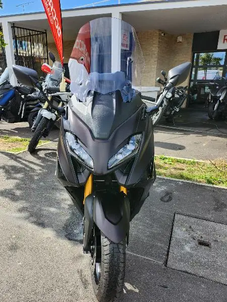 XP TMAX 560 TECH MAX