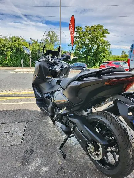 XP TMAX 560 TECH MAX