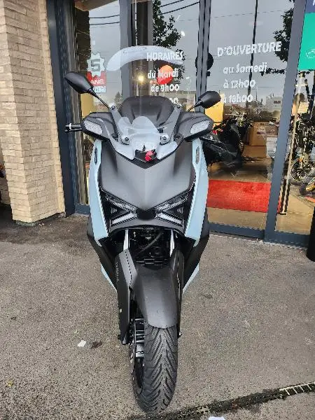XMAX 300 Tech Max
