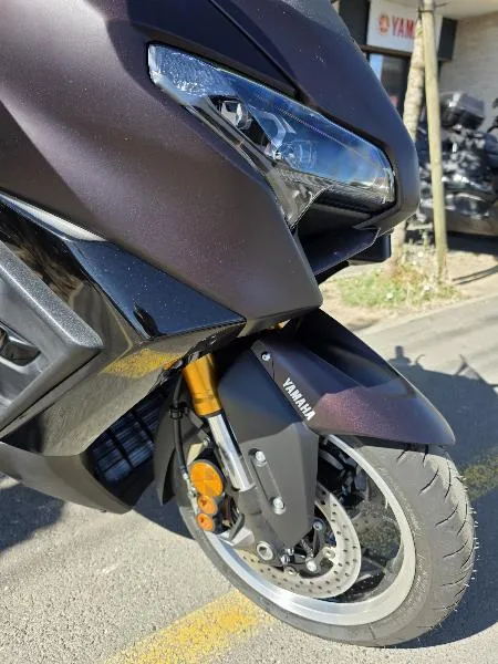 XP TMAX 560 TECH MAX