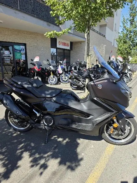 XP TMAX 560 TECH MAX