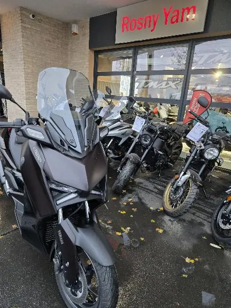XMAX 300 Tech Max