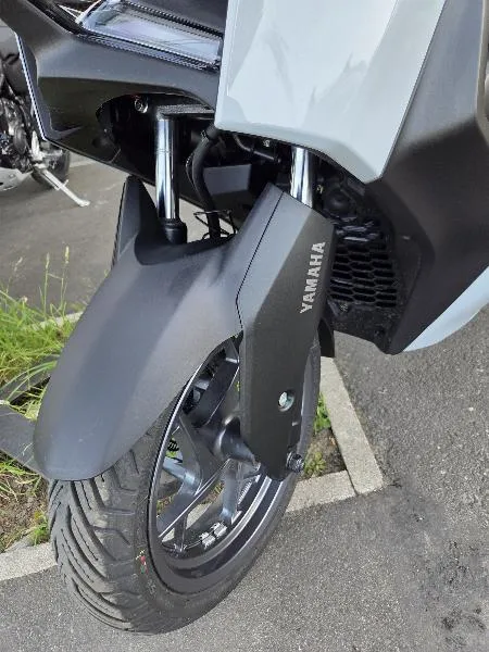 XMAX 125 TECH MAX