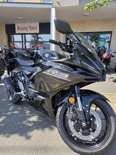 YZFR3