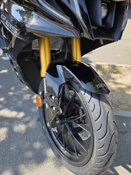 YZFR 125